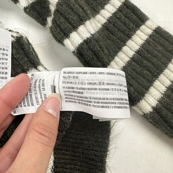 ABERCROMBIE & FITCH Green White Striped Knit Sweater Crew Neck Sz XXS L/S Soft! - Picture 4 of 5
